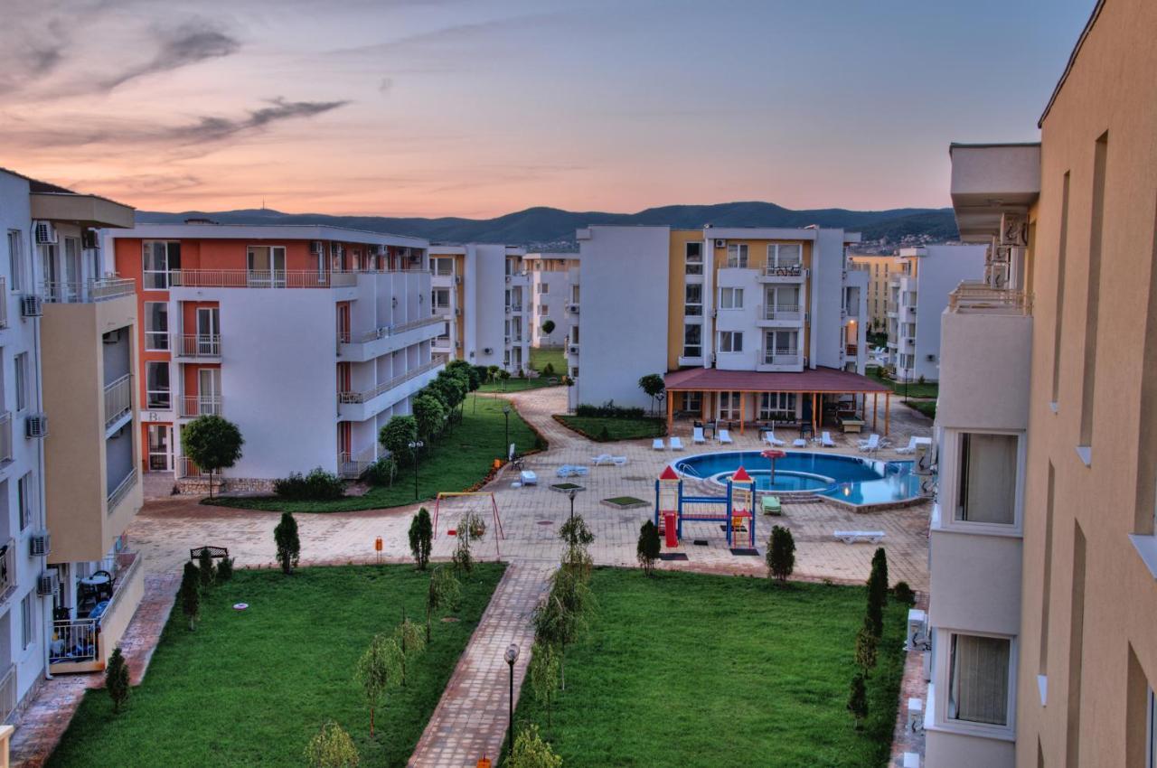 Holiday Apartments Next To Action Aquapark Sluneční pobřeží Exteriér fotografie