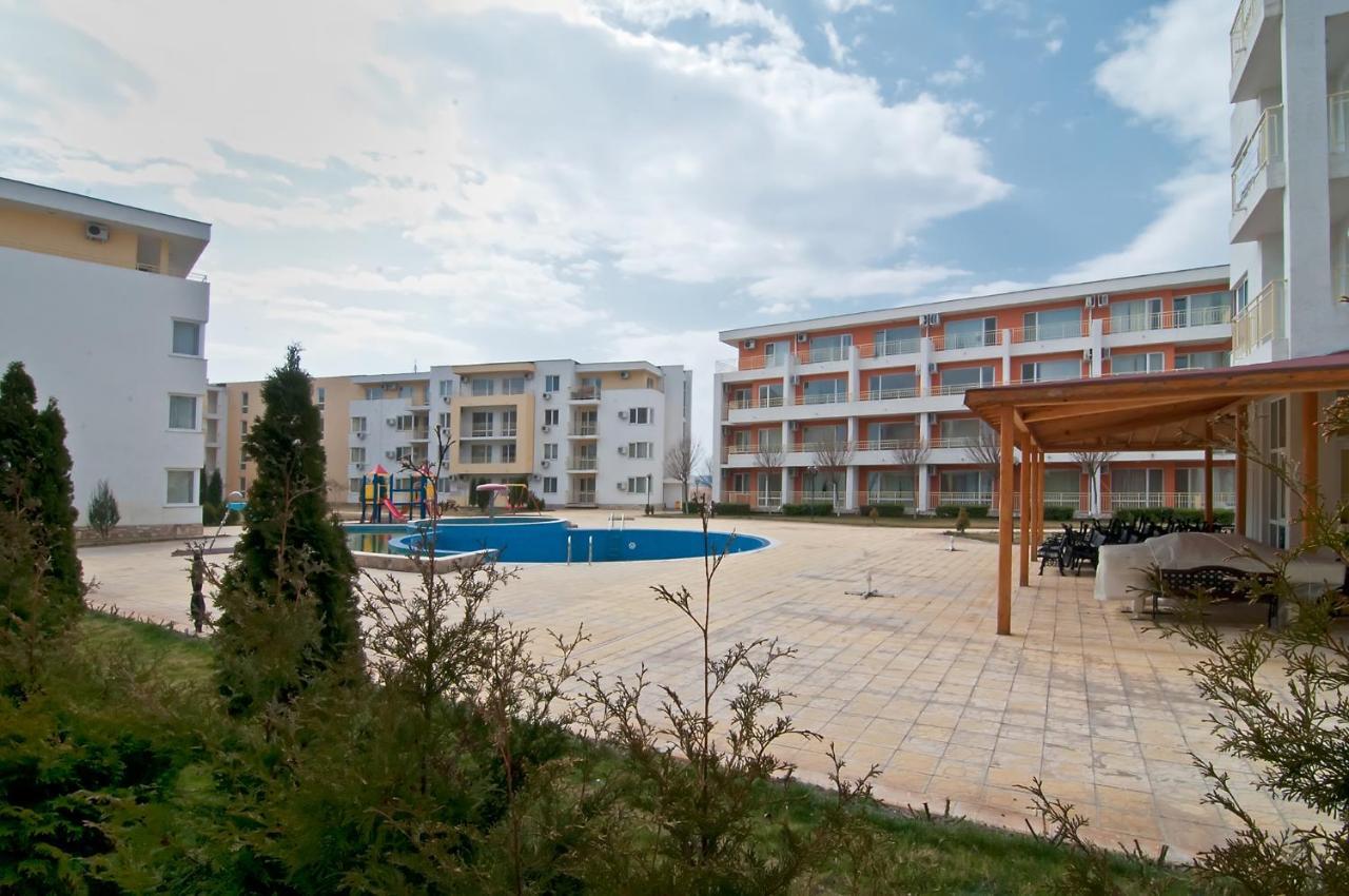 Holiday Apartments Next To Action Aquapark Sluneční pobřeží Exteriér fotografie